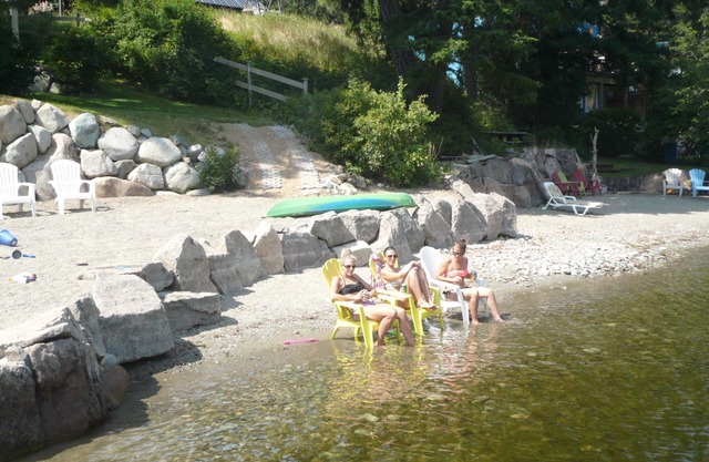 Lakefront Paradise In Tulameen, Bc!