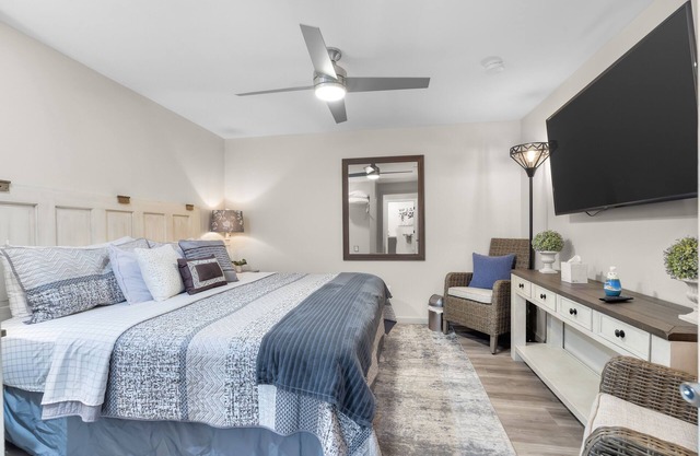 Lakeview Living - LOWER Living 2 - Vacation Rental