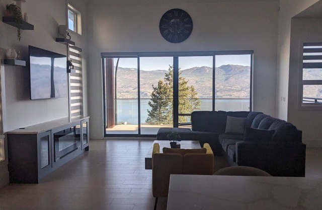 Lakeview Vineyard Estate/Hot tub & Snooker/Games Room