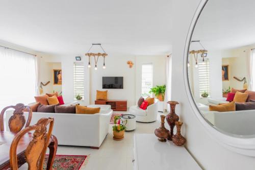 Lamuria Naetoi Villa