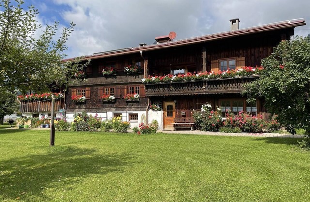 Landhaus Tuffentsammer - Ferienwohnung 1