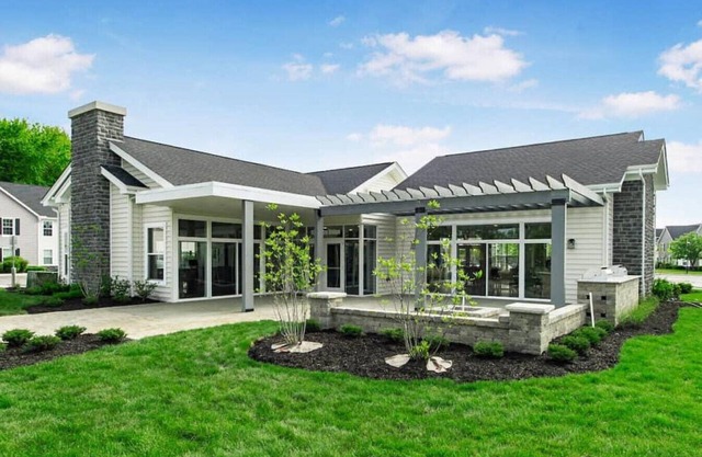 Landing at Lake Club at Polaris - 2 Bedrooms in Downtown Columbus