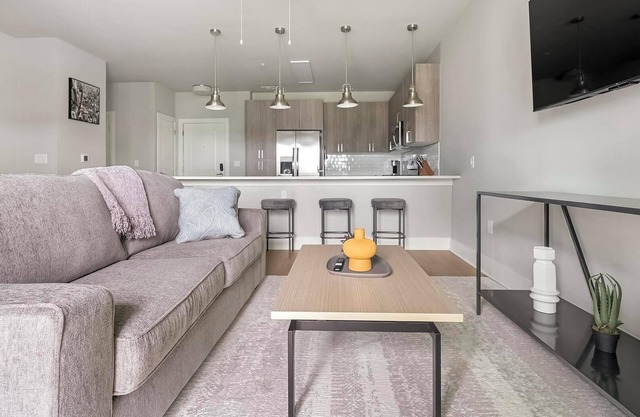 Landing | Beautiful 1BD, Pool, Clubhouse