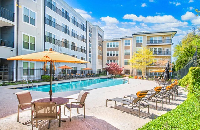 Landing | Incredible 1BD, Pool, Gym