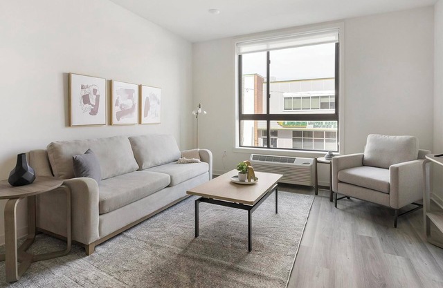 Landing | Stylish 1BD, Rooftop Lounge, Gym