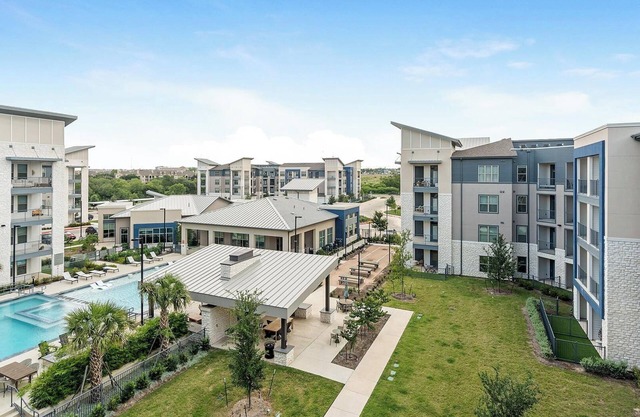 Landing | Stylish 2BD, Clubhouse, Gym