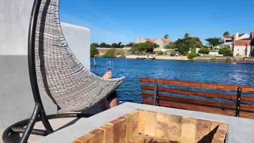 Langpouse Riverside Retreat