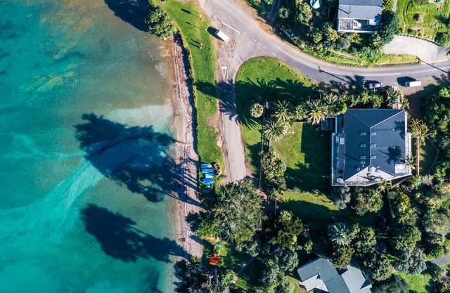 Lannan Beach House | Stay Waiheke