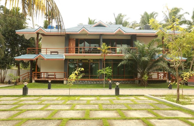 Lara Lake View Resort