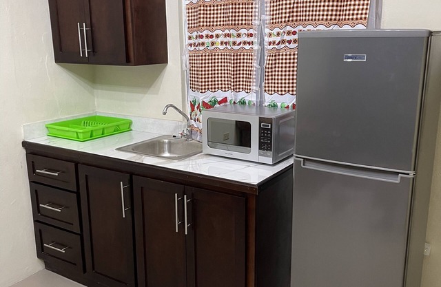 Large 1 Bedroom centrally located