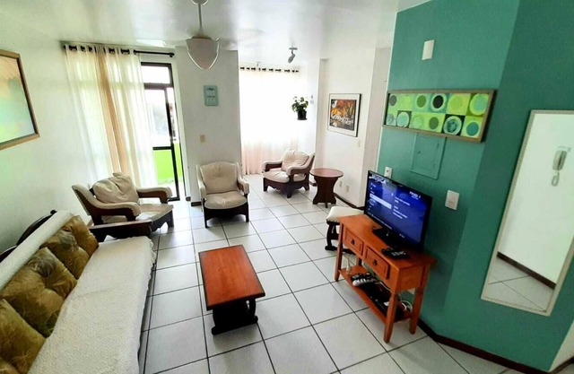 Large 2-story apartment, duplex penthouse, right on the sand of Ingleses beach!