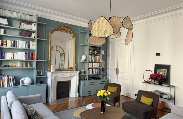 Large and Recently Renovated 2BR in Oberkampf