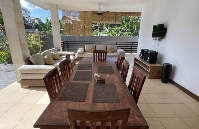 Large and spacious 4 bedroom villa with private pool walking distance from beach