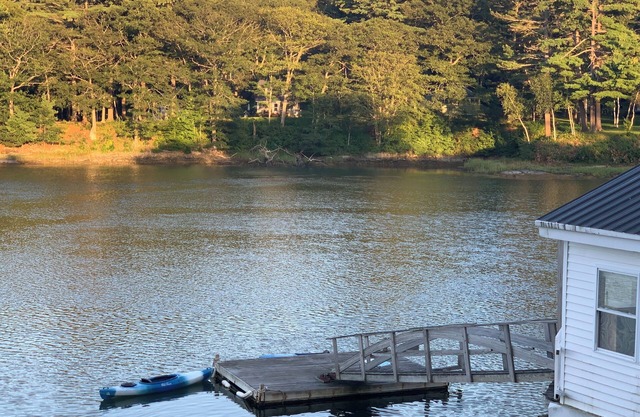 Large beautiful ocean front studio with private dock