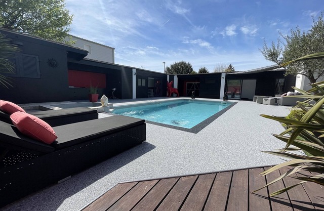 Large Contemporary Villa Rochelle/île de Ré