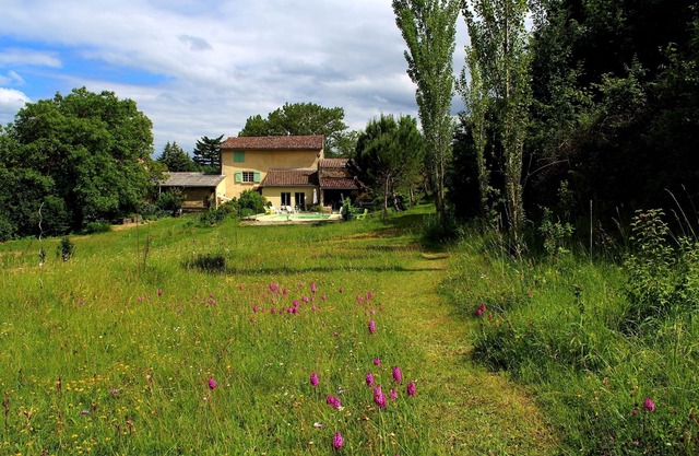 Large cottage 140m2, Cathar country, swimming lake kayak hike