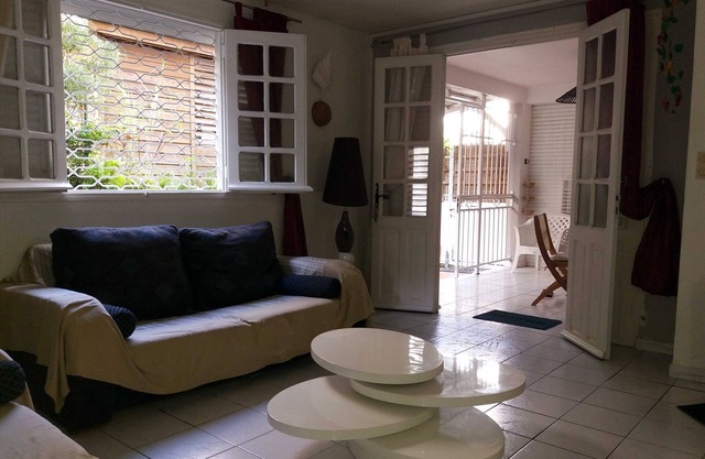 Large F2, fiber, spa, air conditioning, garden, parking