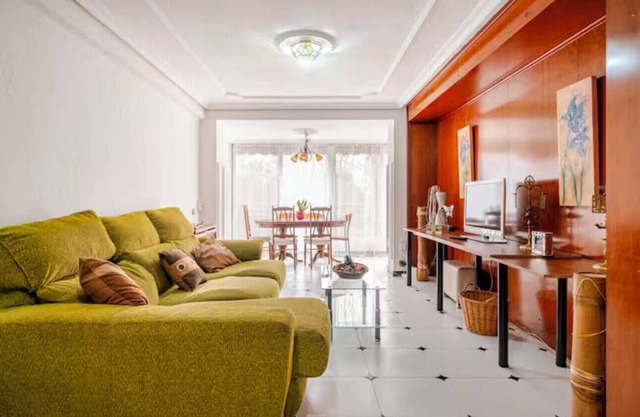 Large floor in Alcorcón with excellent connection to Madrid