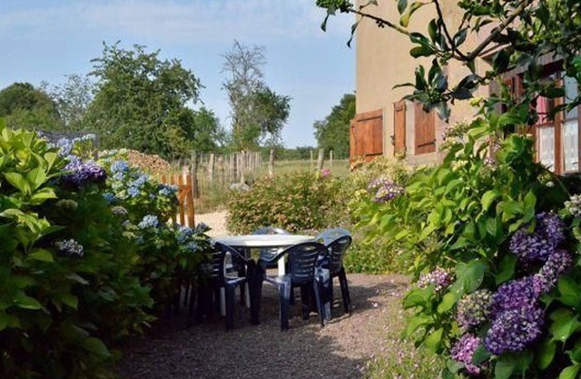 Large family home in nature, near Vosges - WIFI, parking
