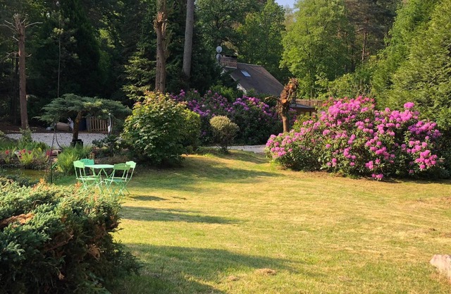 Large house in the heart of the Three Gables Forest