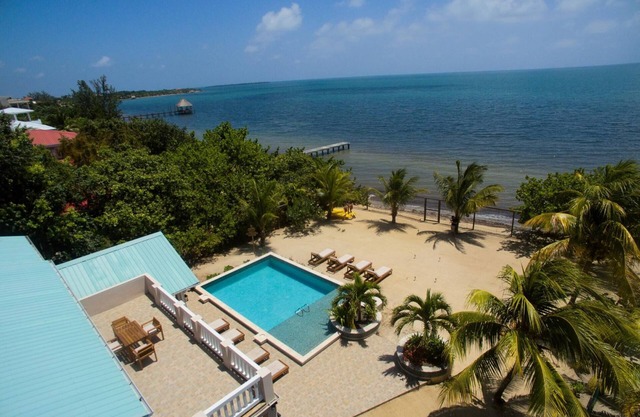 Large Oceanfront Villa with Pool, Close to Village