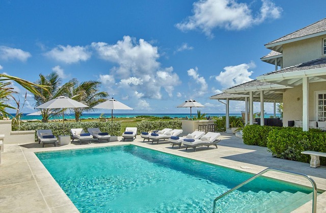 Larimar Luxury Ocean Front Villa 5 beds, 5 private bath