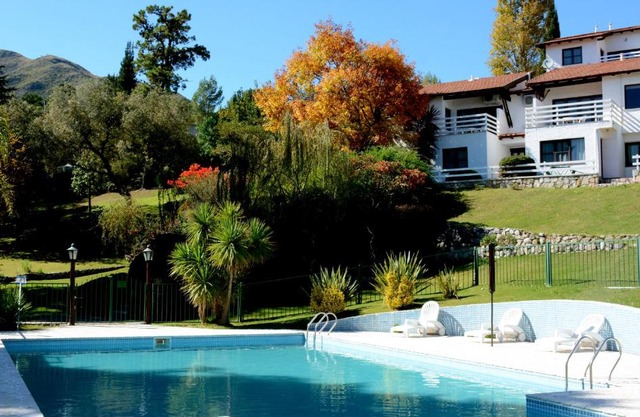 Las Ardillas Cabañas y Suites