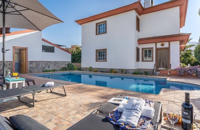 Las Cuatro Flores Órgiva by Ruralidays