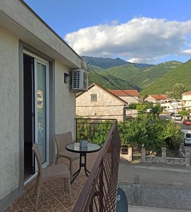 Lastva Holliday Rooms
