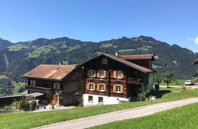 Latura - 3.5 Zimmerwohnung für 4 Personen, 80m2
