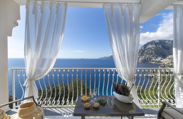 Laurito Positano with private parking