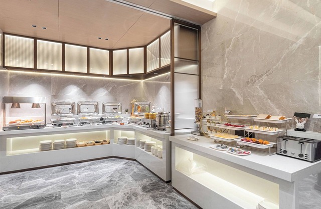 Lavande International Hotel Guangzhou TaiKoo Hui Square Shipaiqiao Metro Station Branch - Free Shuttle Bus to Canton Fair Complex During Canton Fair Period