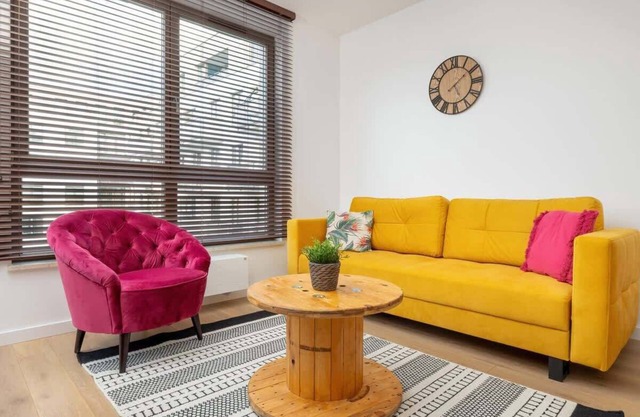 Leśmiana 1 | Spacious Apartment | Balcony
