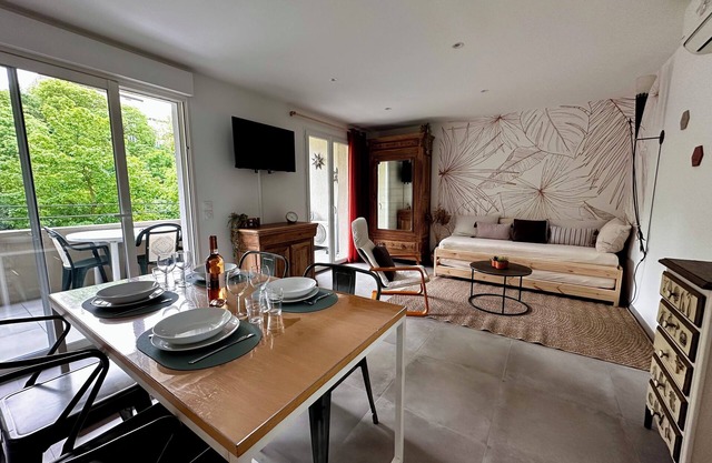 Le 27 Grimaldi, quiet 50m2 one-bedroom apartment 5 minutes from the Piano Festival