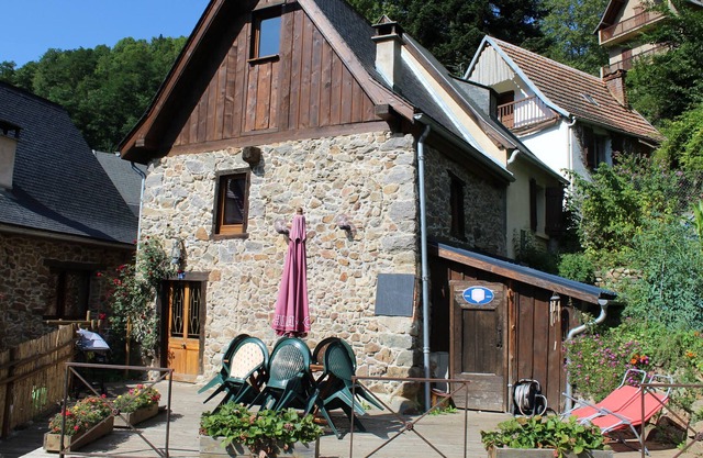 Le Balam - Gîte Pour 4 Personnes Avec Terrasse et vue sur la Montagne