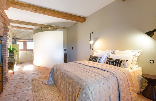 Le Domaine de la Monestarié Charm, elegance and scents of Tuscany