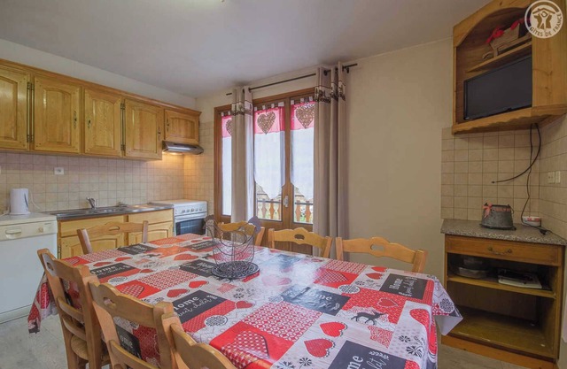 LE GOYET - LES BELLEVILLE