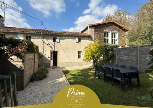 Le Hameau des possibles gites 16- personnes