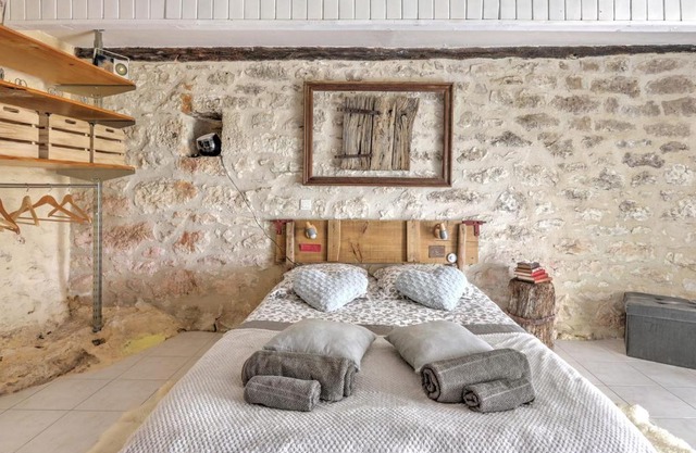 Le Mas Des Papillons chambre d'hôtes B&B