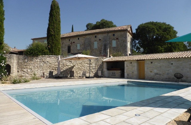 LE NEFLIER Mas des Trois Citernes - Cottage for 4 People