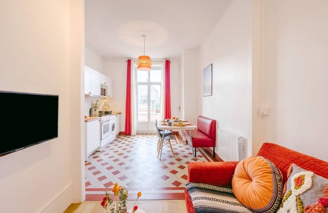 Le Nid d'Ernest - One Bedroom Apartment, Sleeps 2