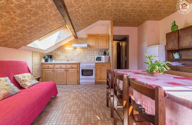 LE PRESBYTERE 3 - MONTSAPEY