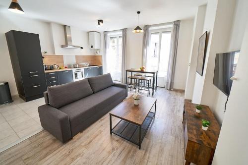 Le République-cosy 4 pers-Oullins-Lyon Centre