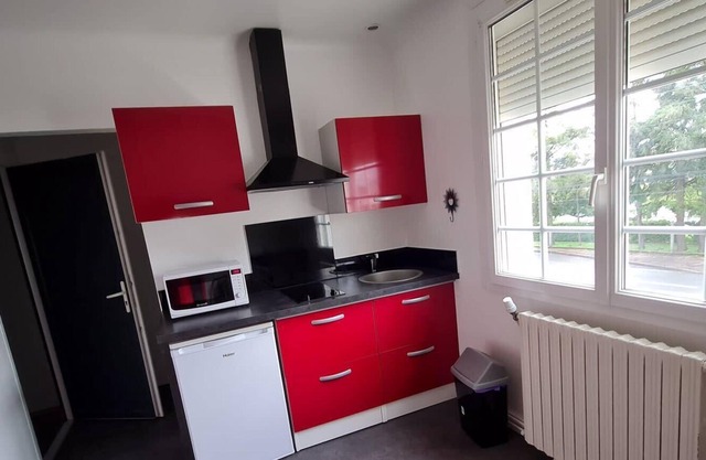 Le Rouge Saphir - Studio idéal pour 2 voyageurs