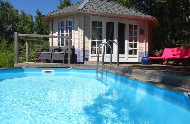 Le Vallon des Etoiles⭐ "Cottage " Ardèche, Nature, Spa and Private swimming pool