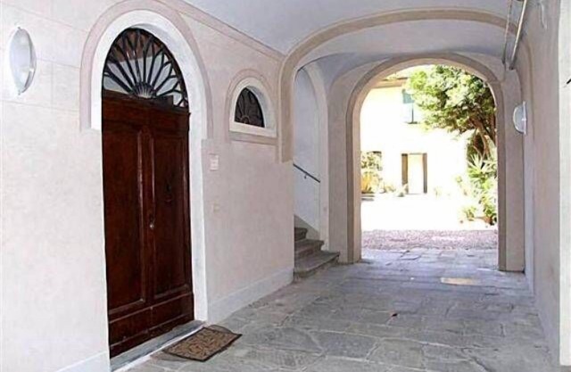 Le Volte-Pisa - Two Bedroom Apartment, Sleeps 5