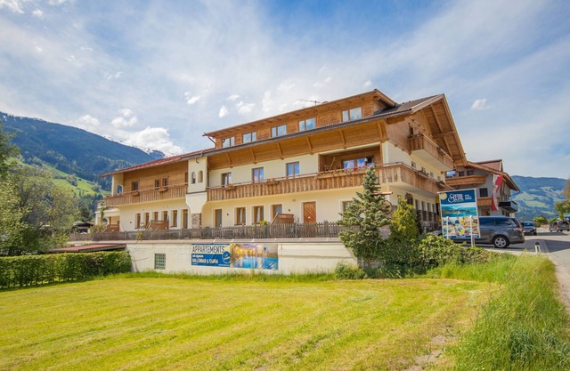 Lechners Wohnwelt by Interhome