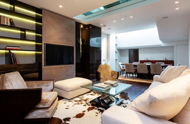 Ledbury Luxe, by Veeve