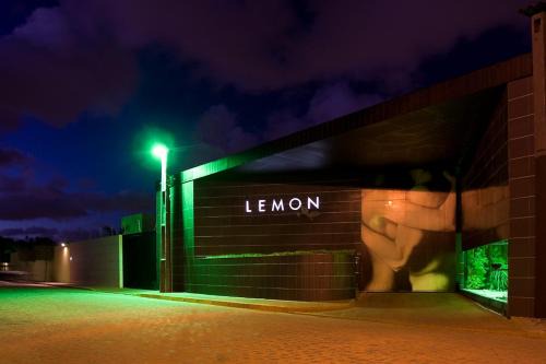 Lemon Motel- Piedade