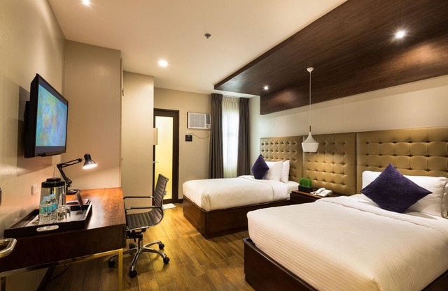 Lenox Hotel